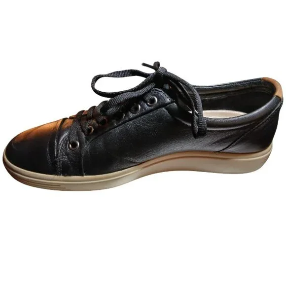 ECCO Soft Black Leather Sneakers Size EU39/US 8 EUC - Picture 13 of 16